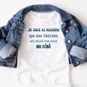 Schwangerschaftsmitteilung in französischer Sprache. Zukünftiger Cousin Geschenk auf Französisch. Bald Cousin zu sein. Kinder T-shirt. Babymitteilung Geschenk | Bientôt Cousin.