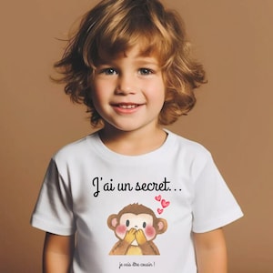Pregnancy Announcement in French. Future Cousin Gift in French. Soon to be Cousin. Child T-shirt. Baby Announcement Gift | Bientôt Cousin.