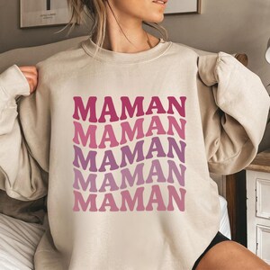 Mom's Sweater. Gift for Mom. Mother's Day or Birthday Gift. Mom's Sweatshirt. Pink Gradient. Vintage Sweatshirt