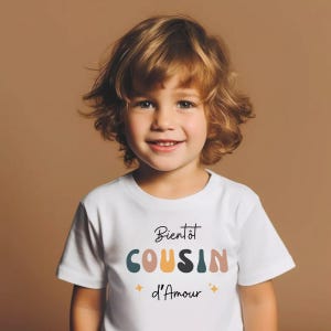 Schwangerschaftsmitteilung in französischer Sprache. Zukünftiger Cousin Geschenk auf Französisch. Bald Cousin zu sein. Kinder T-shirt. Babymitteilung Geschenk | Bientôt Cousin.