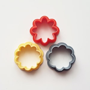 Ruffled flower polymer clay cutters, 3d printed 8 petal flower clay earrings cutter, floral clay cutter set