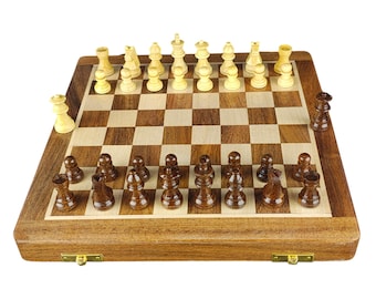 Personalized Magnetic Travel Chess Set – Handcrafted Acacia Wood