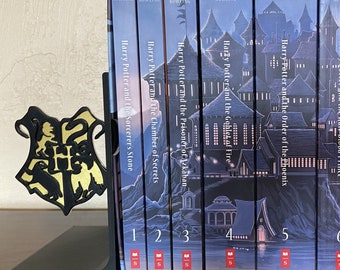 Custom Pair of Wizard School Bookends Choose Your House 3D Printed PLA