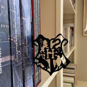 Wizard School Bookcase Silhouettes 3D Printed PLA