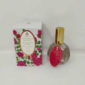Victoria&#39;s Secret Her Majesty&#39;s Rose Vintage Cologne Spray Perfume 3.4 oz + Box