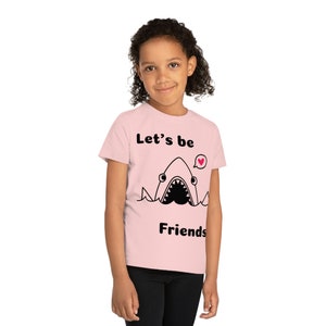 Let's be friends kids' tee