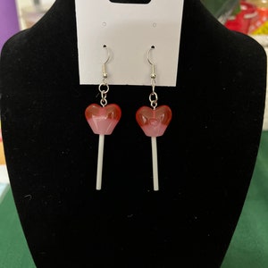 Heart sucker earrings