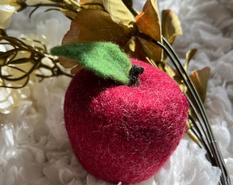 Handmade Fruit Plushies - Red Apple, Montessori Learning, Wool Felt Toys, Fresh Fruit Toys for Pretend Play, Play Kitchen Accessories