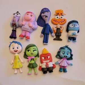 Inspirierte Inside Out Cabochon Figuren / Tonpuppen | Nicht essbar, handgefertigt mit plastikfreiem, ungiftigem Kaltporzellan | Innen Dekoration