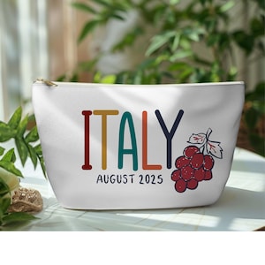 Italy zipper pouch Travel Italy bag Coquette Italy bag Tuscany wine Italian vacation travel bag Italian Gift for Italy lovers Italy trip bag