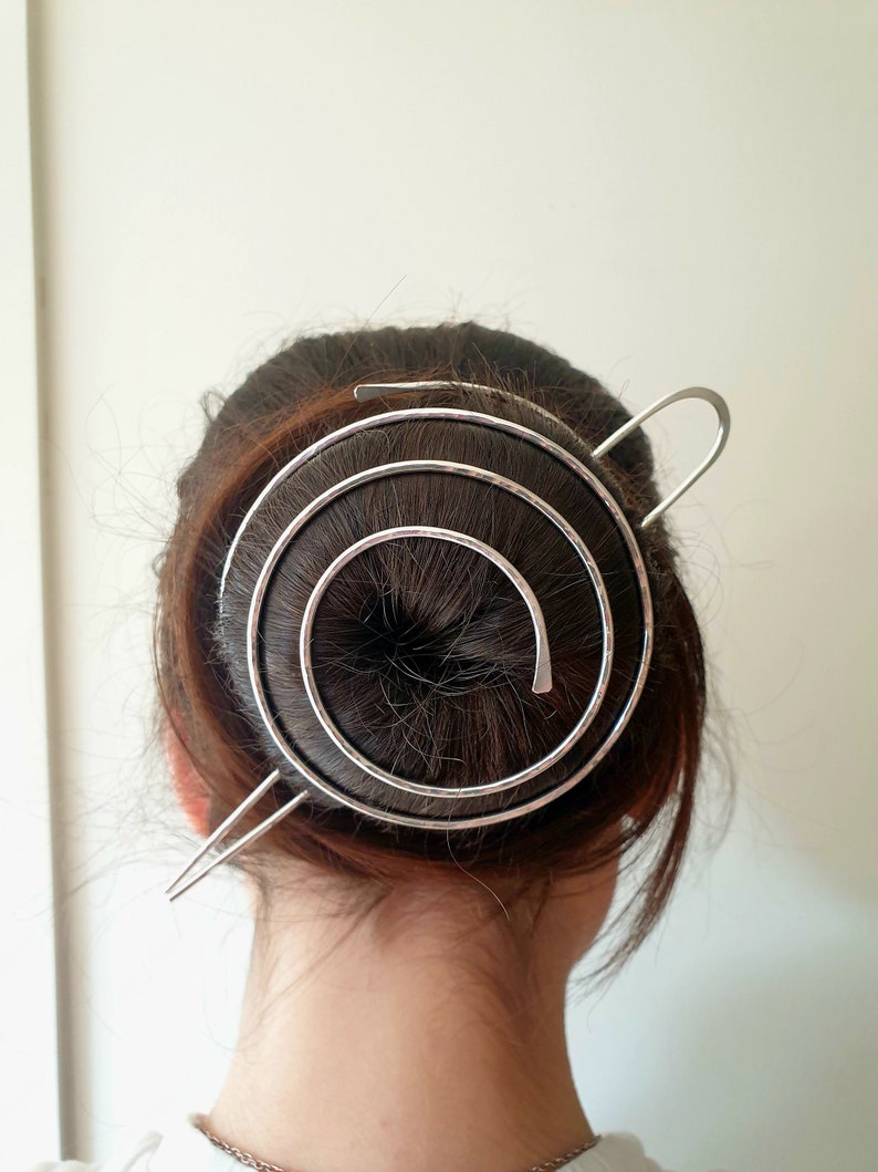 Metal bun cage, copper, silver or brass bun holder, for thick or thin hair, perfect wedding barrette, spiral slide image 3