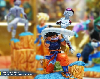 Figurine Dragon Ball Z Son Goku Bite Frieza 