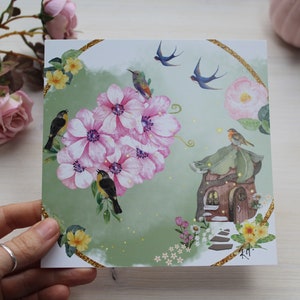 Cartolina con rondini e casa sull'albero | Matt | Biglietto d'auguri | Primavera | Uccelli | fiori | Natura