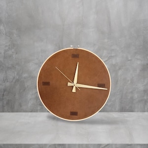12.6in/32cm - Minimalist Leather Clock - Scandinavian design - Timeless Style for a Quiet Home Decor Statement