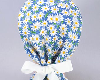 Blue Daisy Ponytail Scrub Cap, Floral Surgical Hat, Optional Satin Lining