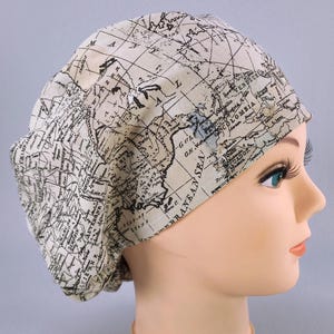 女性用ユーロスクラブキャップ、世界地図付きサージカルハット、旅行アドベンチャー地図作成サージカルキャップ、調節可能なトグル、サテン裏地オプション
