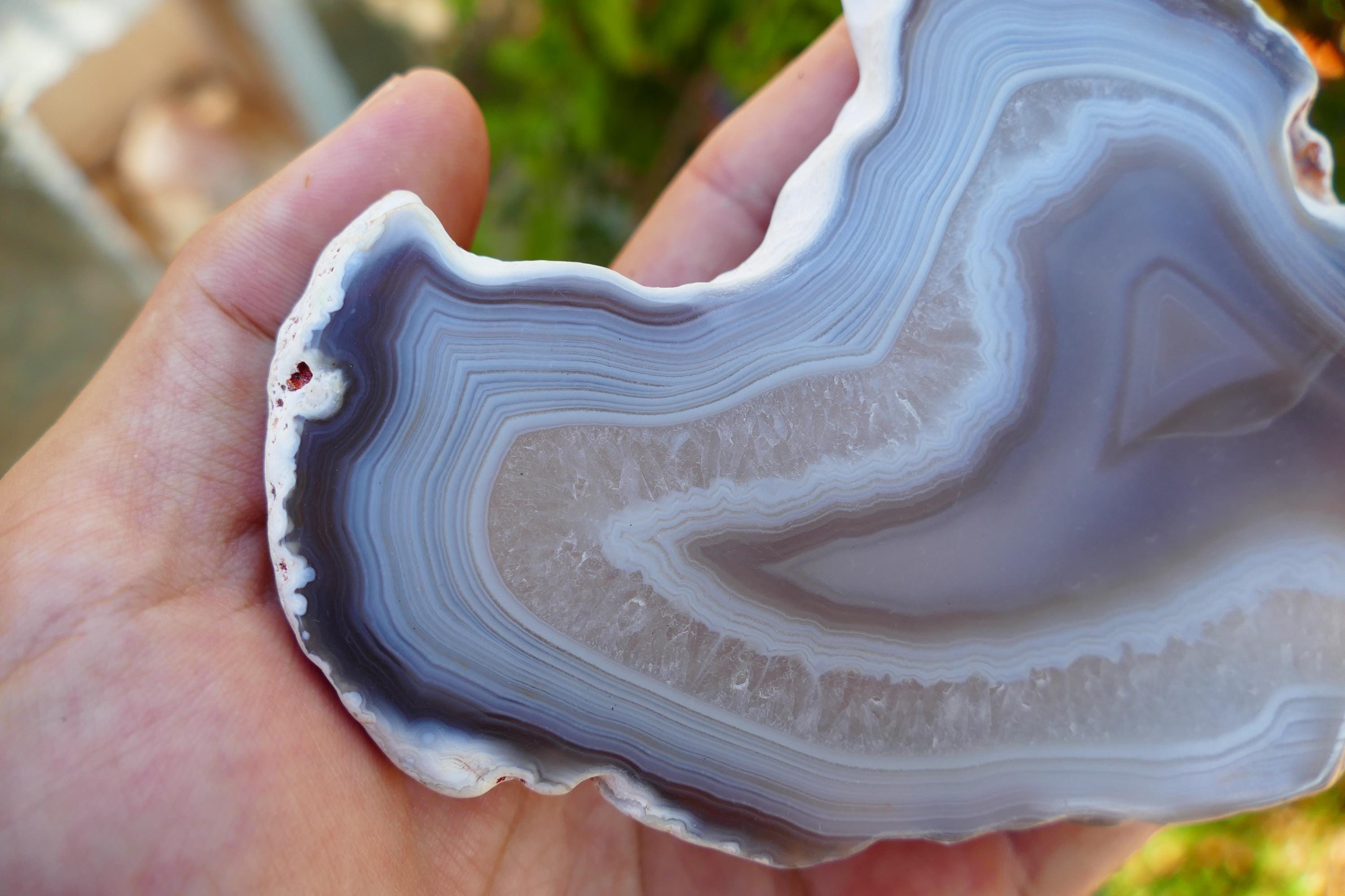 ナミビア産高品質ブルーレースアゲート 215グラム - 研磨された本物の