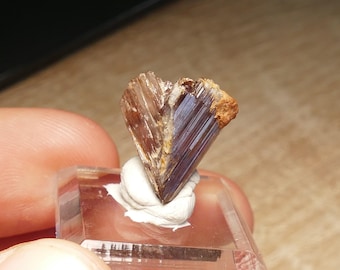 Diaspore Naturelle De Turquie – 5.8 Mm X 3.5 Mm – 0.418 Ct – Rare