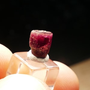 1.60 ct Dark Red Beryl Crystal, Rare! Bixbite Mineral Specimen  size 6.5x5.7x4.9 mm // 0.26&quot; inch