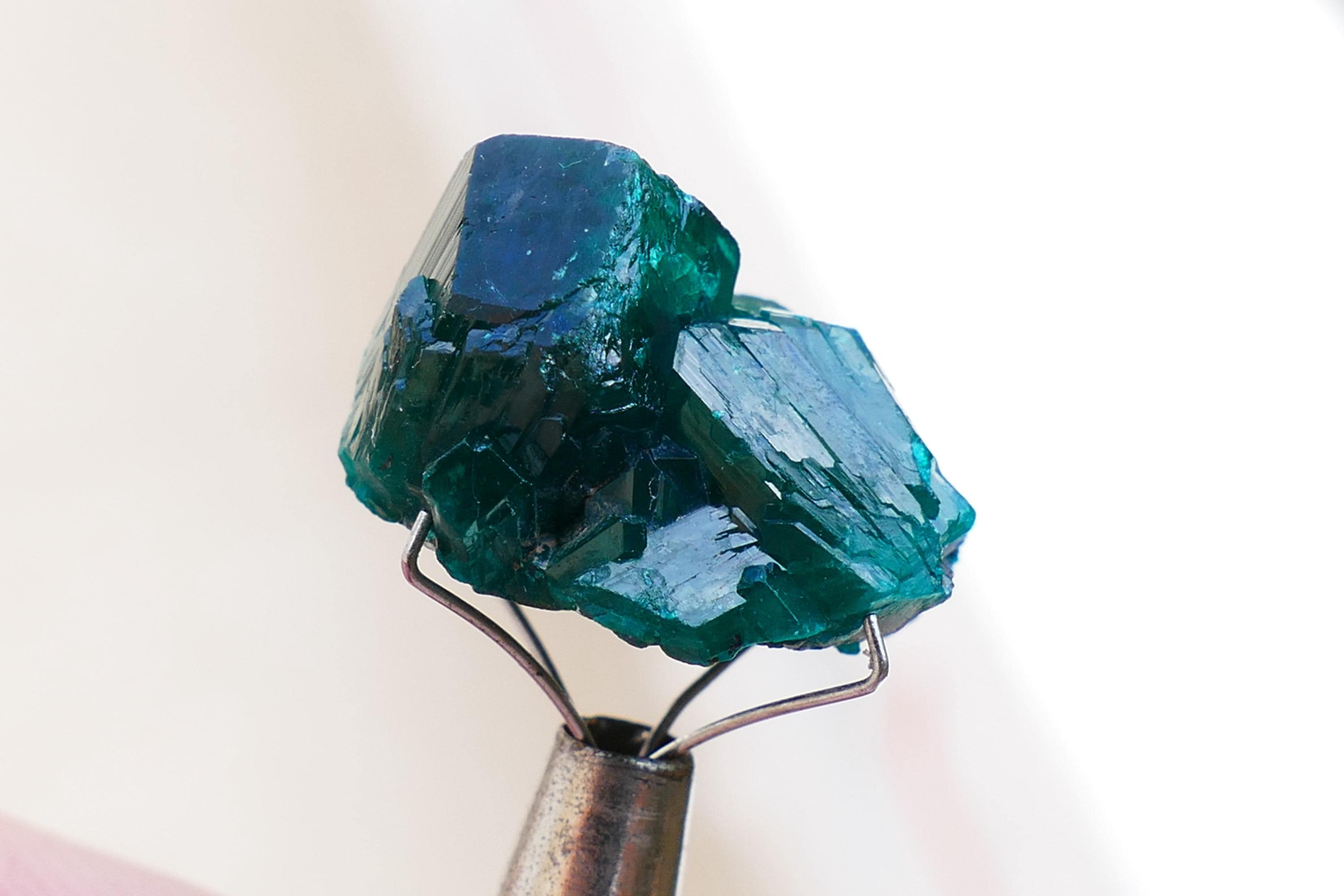 ダイオプテーズ鉱物標本、ダイオプテーズ結晶 3.19 天然ダイオプテーズ