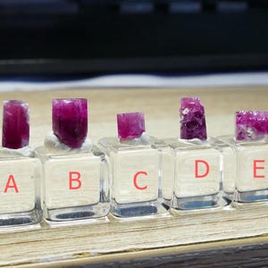 Red Beryl Crystals, Genuine 100% Natural Red Beryl Mineral Specimens 1.02 Bixbite