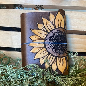 Sunflower Trifold Journal, SVG, dxf, Laser Cut File, Lightburn, xcs, Glowforge, Cricut, DIGITAL Download