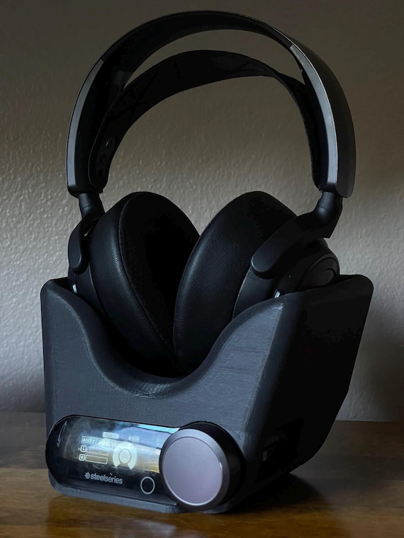 Arctis Nova Pro Wireless Stand Canada