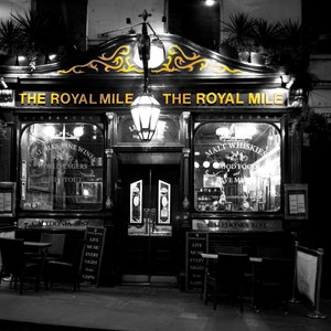 The Royal Mile Pub Edinburgh Scotland