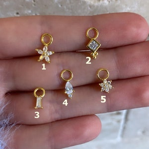 Accesorios para dijes de aretes Dije de pendiente con forma de gota Dije de pendiente con forma de margarita Plata de ley 925 maciza bañada en oro Dije de aro delicado Accesorios