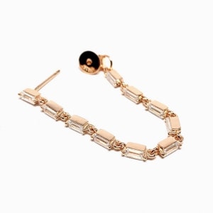 Orecchino da tennis a baguette, orecchino pendente, orecchino a catena da tennis a baguette, orecchino rotondo completo, argento sterling massiccio 925 placcato oro, tennis delicato
