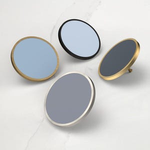 Grandes touches de gris pour porte de tiroir de placard Poignée disponible en or, argent, noir et base dorée antique