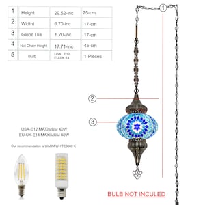 K&ouml;nnte beinhalten: Dekorative H&auml;ngelampe mit Mosaikglasschirm in Blau- und Wei&szlig;t&ouml;nen. Die Lampe ist 75 cm hoch und 17 cm breit. Der Text "BULB NOT INCULED" ist sichtbar.