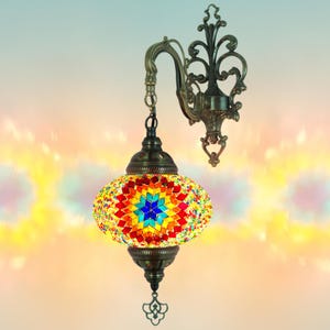Applique murale en mosaïque turque fabriquée à la main : lampe à brancher bohème