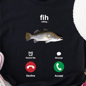 Fih Calling Vintage Fishing Tee – Comfort Colors Funny Graphic T-Shirt – Perfect Gift for Fishermen – Unisex Summer Shirt