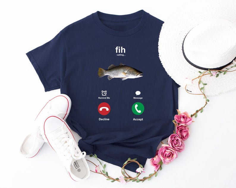 Camiseta divertida con mensaje de pez, camiseta irónica con meme de pez, camiseta sarcástica para pantalla de llamada entrante, ropa con estética extraña, camiseta humorística de pesca imagen 4