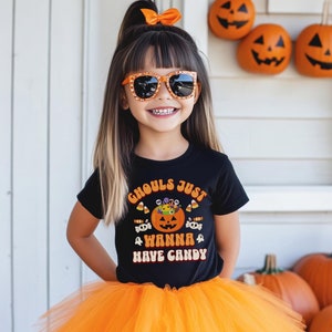 Toddler Girl Halloween Shirt Ghouls Just Wanna Have Candy Tee Fall Mommy and Me Outfit Mama Mini T-Shirt 1 2 3 Years Old Retro Pumpkin Shirt