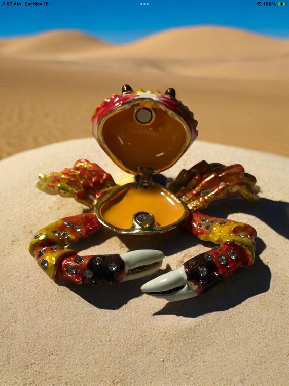 Vintage crab trinket pill box, crab collectible, … - image 8