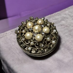 Vintage faux pearl with rhinestones trinket box. Jewelry box