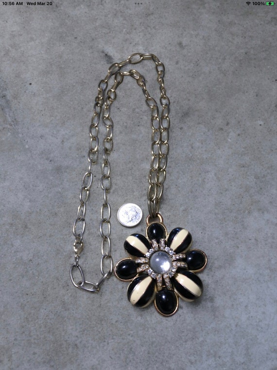 Vintage flower necklace, vintage flower jewelry, f