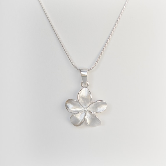 ◆STONEHENgE◆ silver flower necklace SC24C26E Big Flower Necklace - Silver Flower Necklace - Artisan