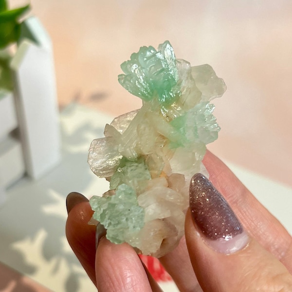 RARE green apophyllite flower and peach stilbite on orange heulandite stalactite, UV reactive,collectable apophyllite cluster, pink stilbite