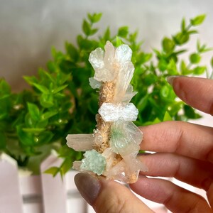 RARE green apophyllite flower and peach stilbite on orange heulandite stalactite, UV reactive,collectable apophyllite cluster, pink stilbite