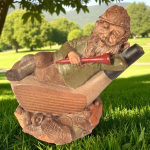 Tom Clark Gnomes. Mulligan, Smoky, Pedro Figurines. 1980's. Cairn