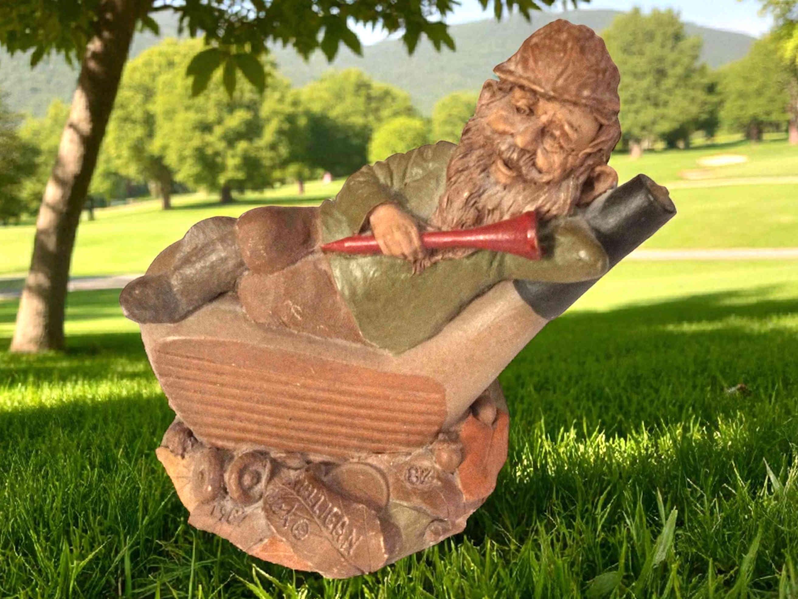 Tom Clark Gnomes. Mulligan, Smoky, Pedro Figurines. 1980's. Cairn