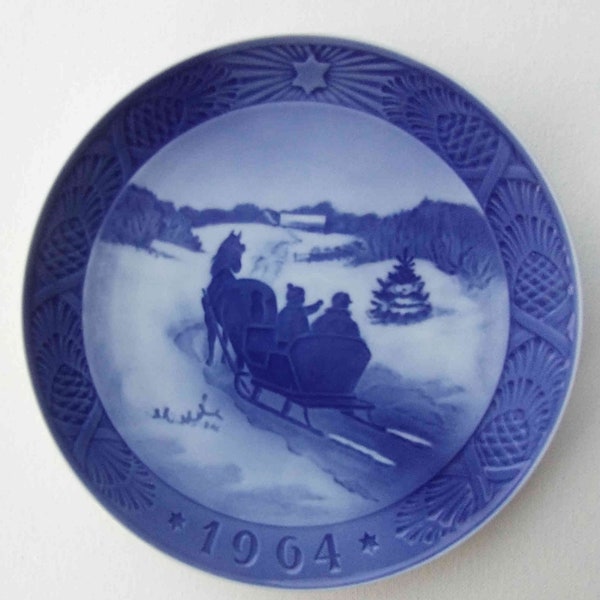 Royal Copenhagen Christmas plates, 1964-1976