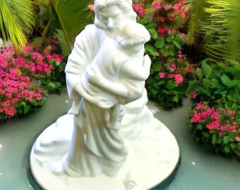 Lenox bone china Jesus Christ "Footprints in the Sand" figurine 1994