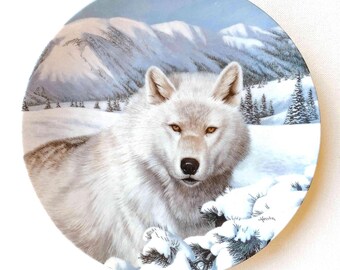 Timber Ghost 8 inch plate. Wolf plate.