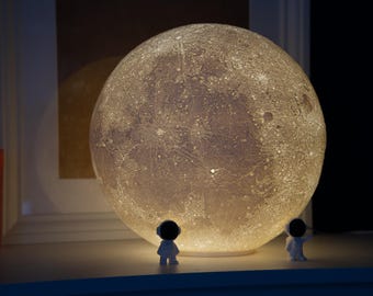 3D Printed Moon Lamp, Adjustable Brightness, USB Powered