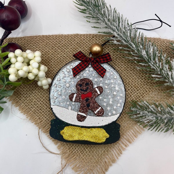 Christmas Snow Globe Car Freshie, Gingerbread Man Snowy Winter Air Freshener, Cute Merry Small Gift, Scent Fragrance Hanging Charm, Ornament
