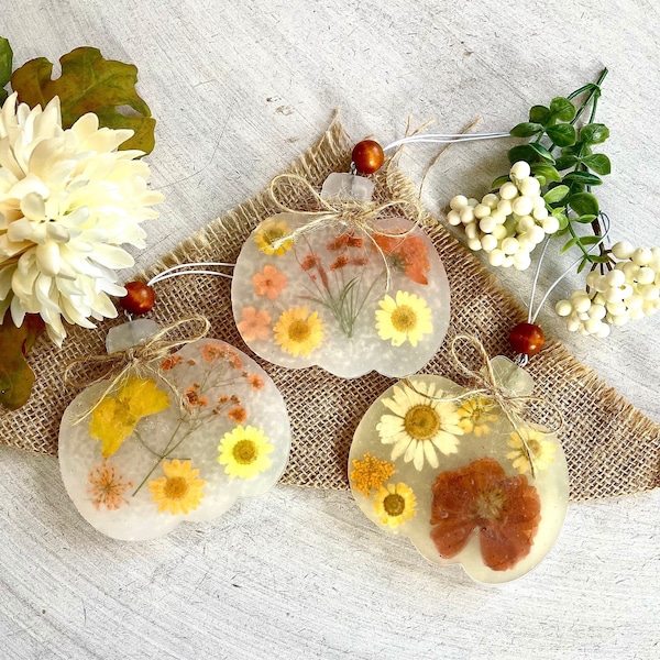 Pumpkin floral Car Freshie, Real Dried Pressed Flowers Air Freshener, Autumn Fall Beaded Hanging Accessory, Fragrance Scent Charm Gift, Cute